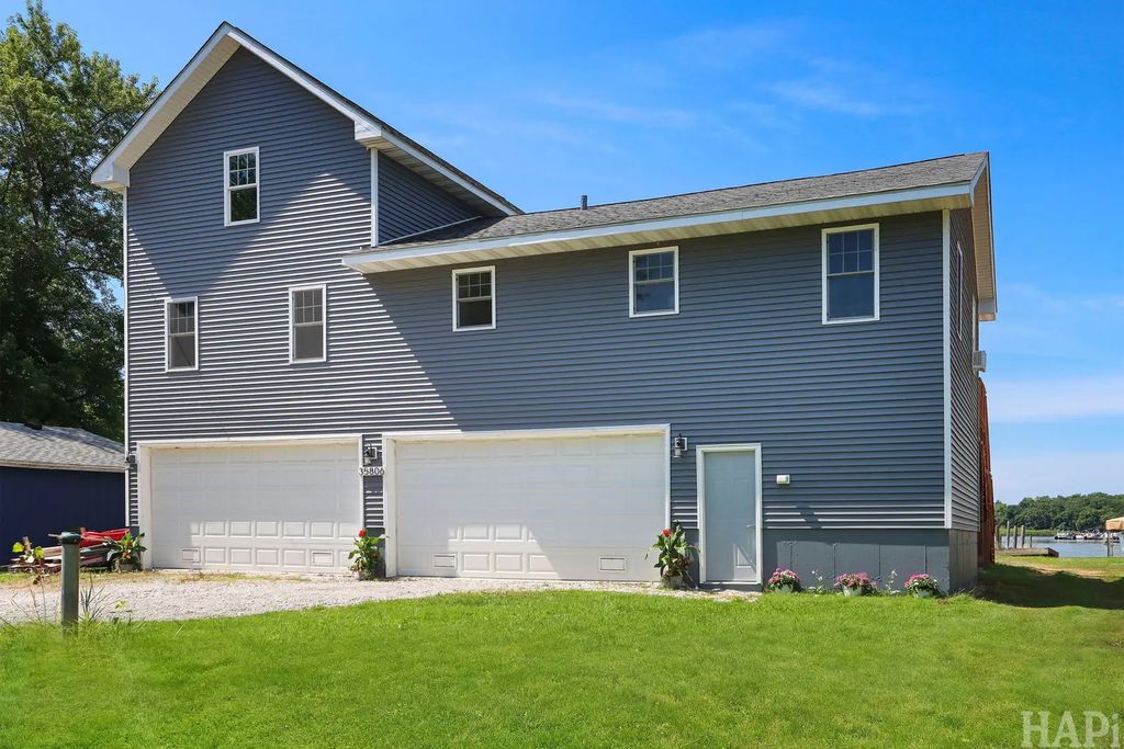 35806 N Marine Drive, Fox Lake