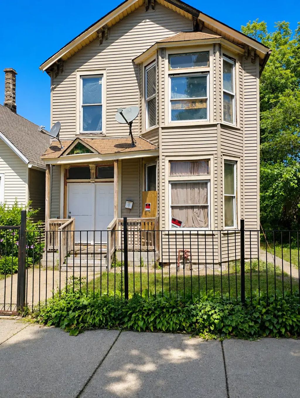 4224 W Maypole Avenue, Chicago