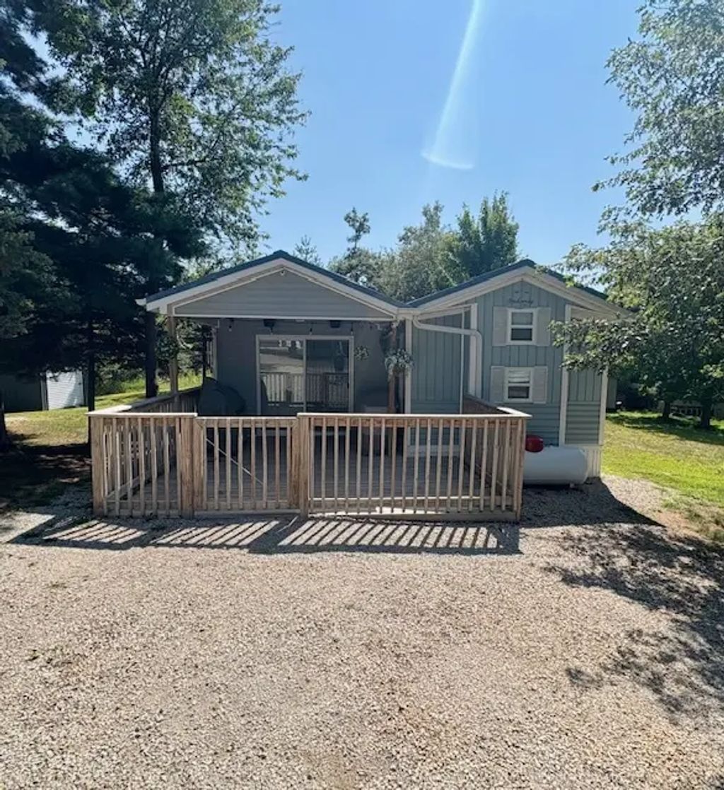 14/63&64 Woodhaven, Sublette