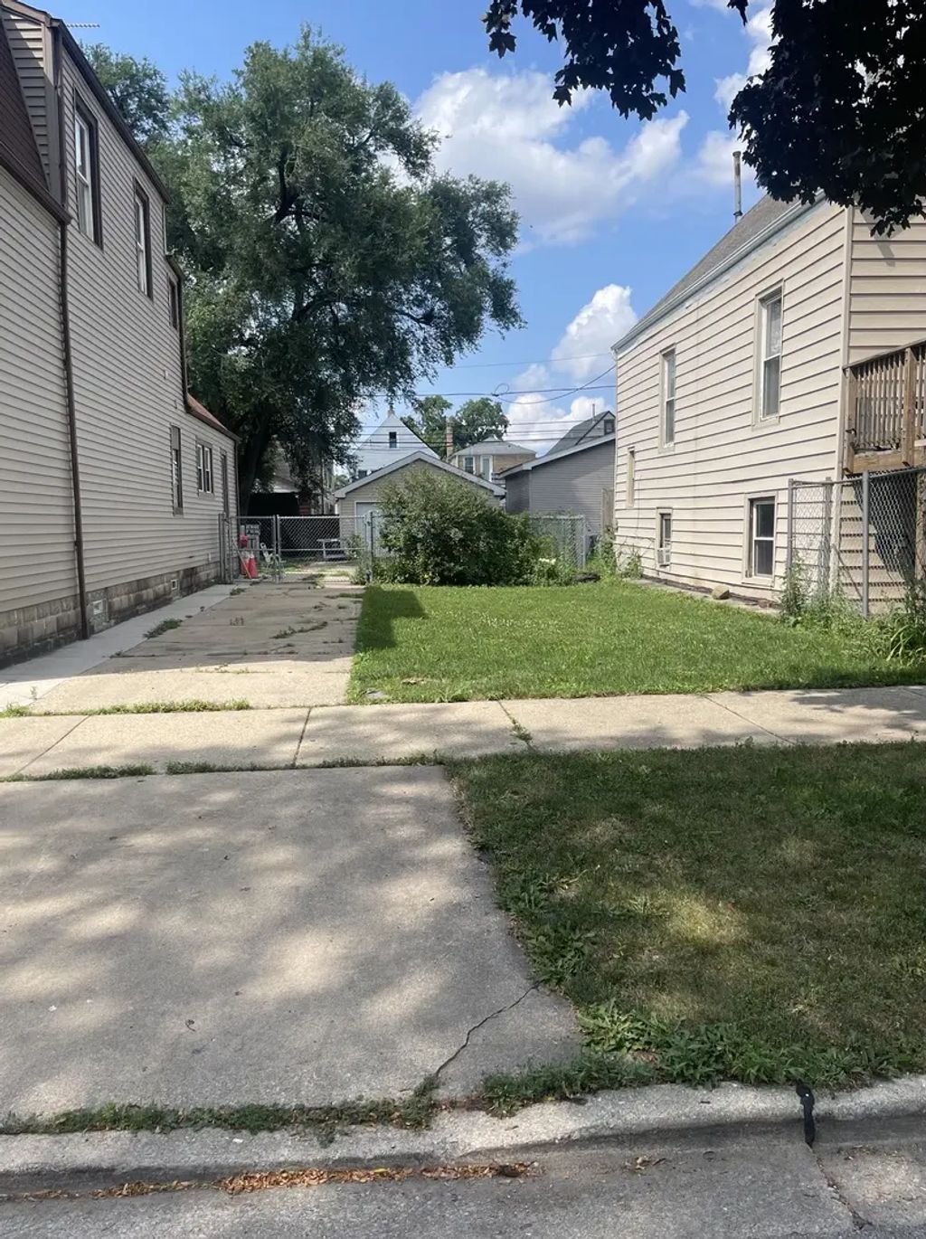 4844 W Gunnison Street, Chicago
