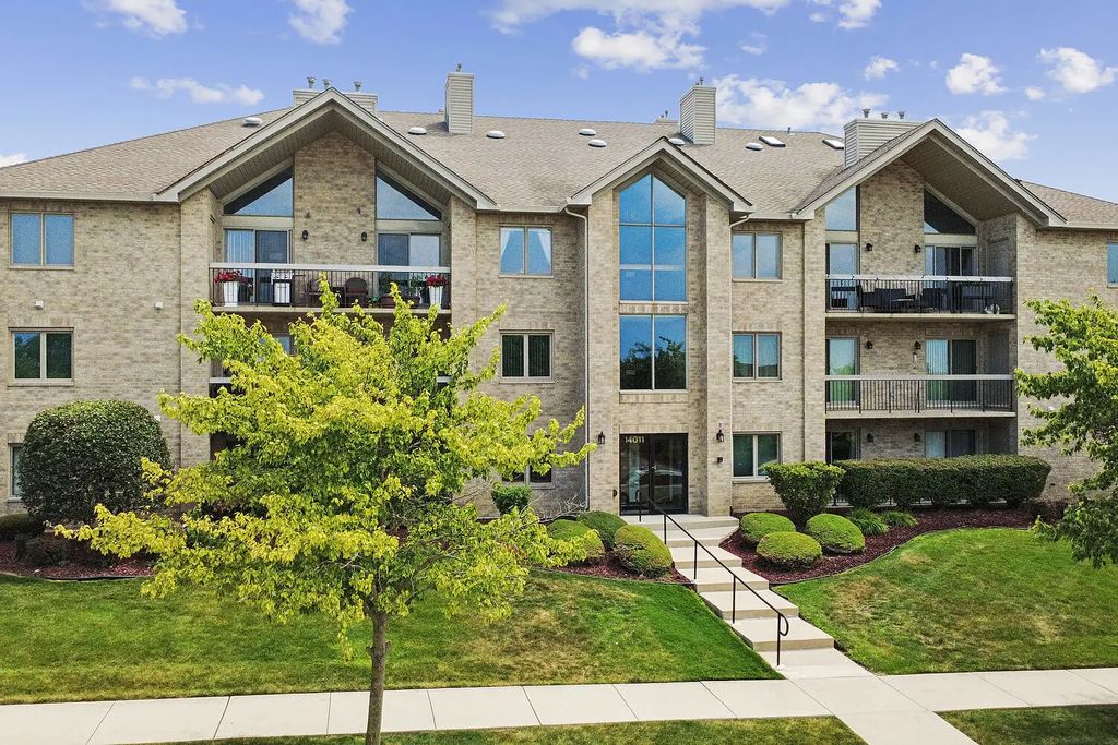 14011 Norwich Lane 303, Orland Park