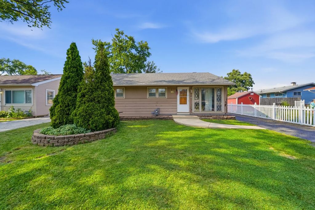 1107 Elmhurst Street, Bensenville