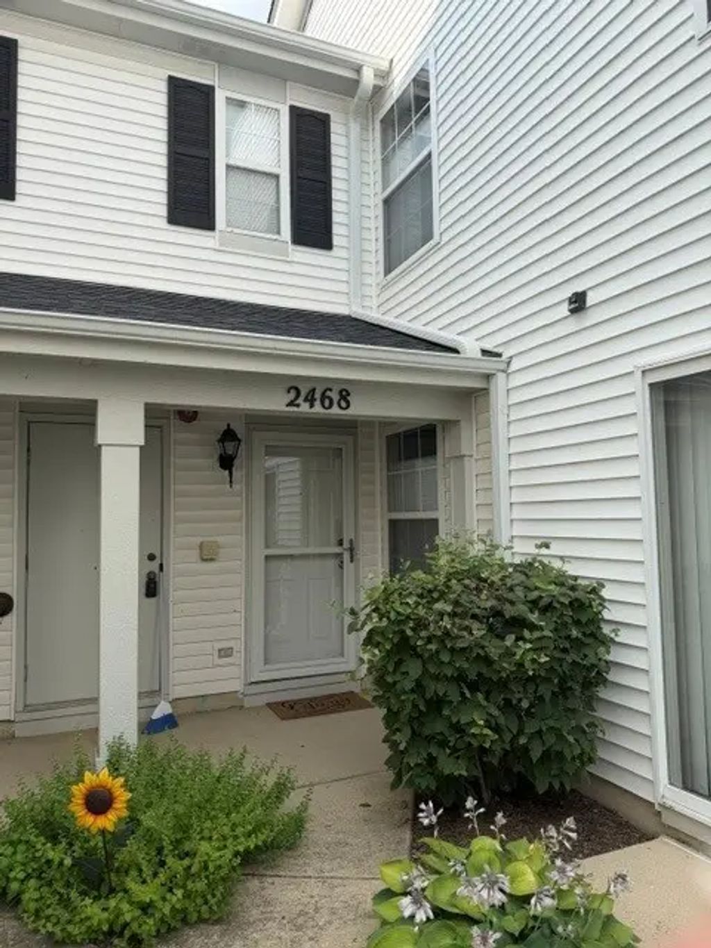 2468 Frost Drive, Aurora