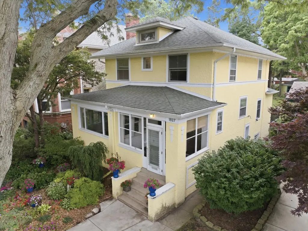 1527 W Juneway Terrace, Chicago