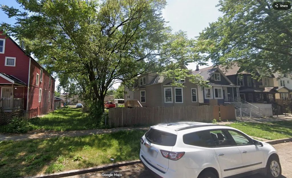 2003 W 70th Place, Chicago
