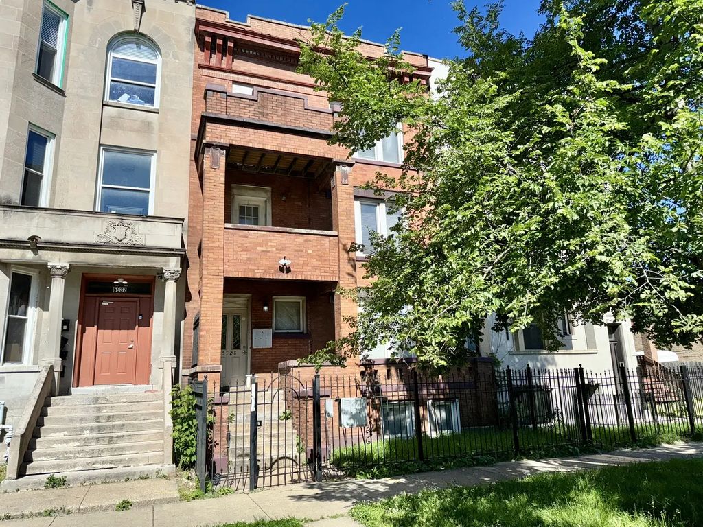 5928 S Prairie Street 3, Chicago, 60637