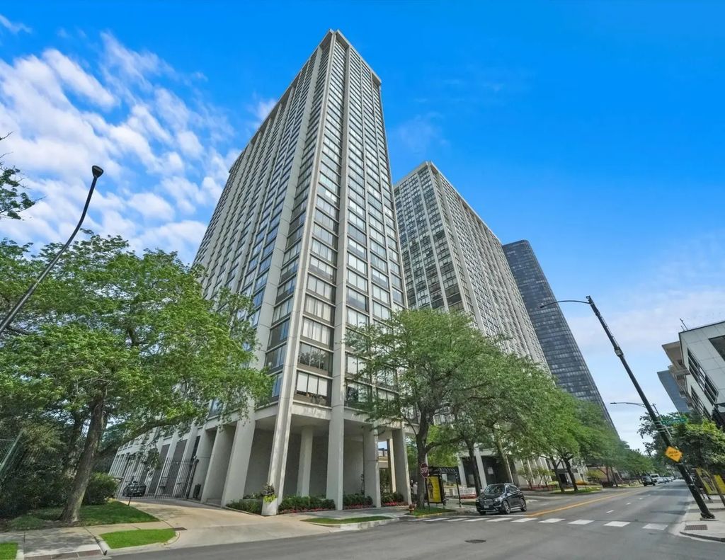 5455 N Sheridan Road 3509, Chicago