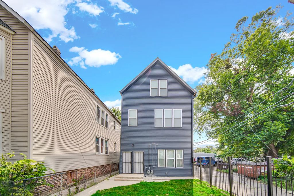 5043 S Racine Avenue, Chicago, 60609