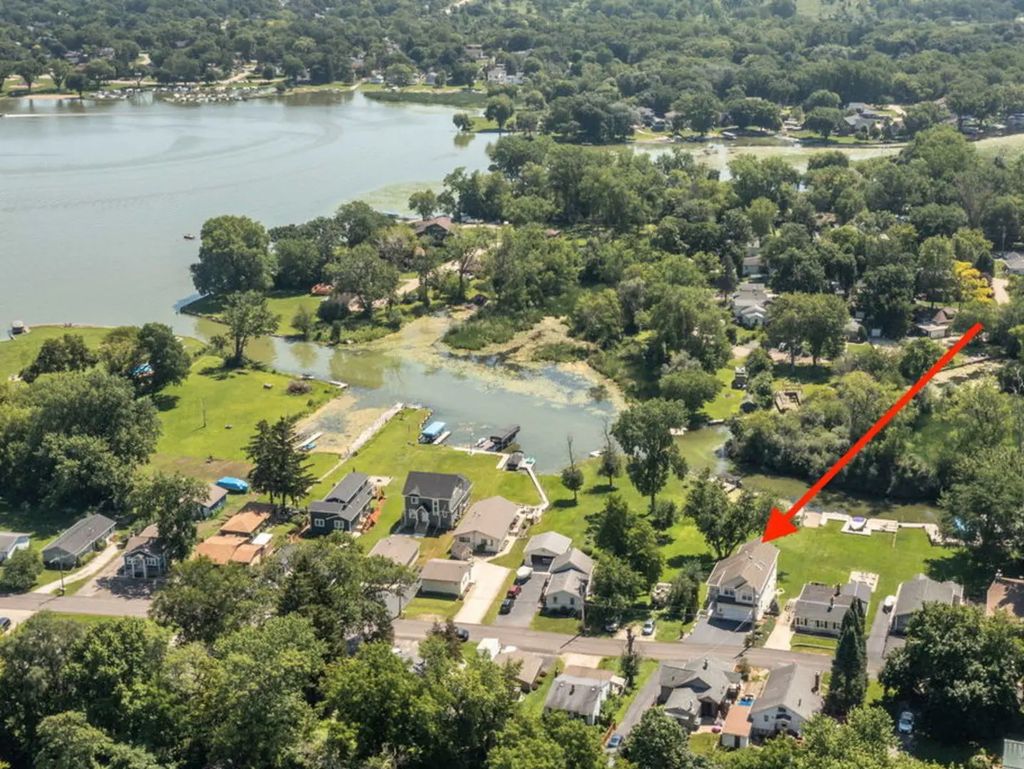 36785 N Lake Street, Ingleside