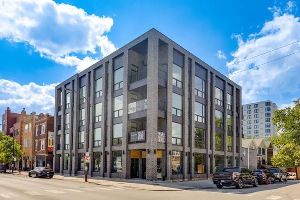 2072 N Western Avenue Ph-401, Chicago, 60647