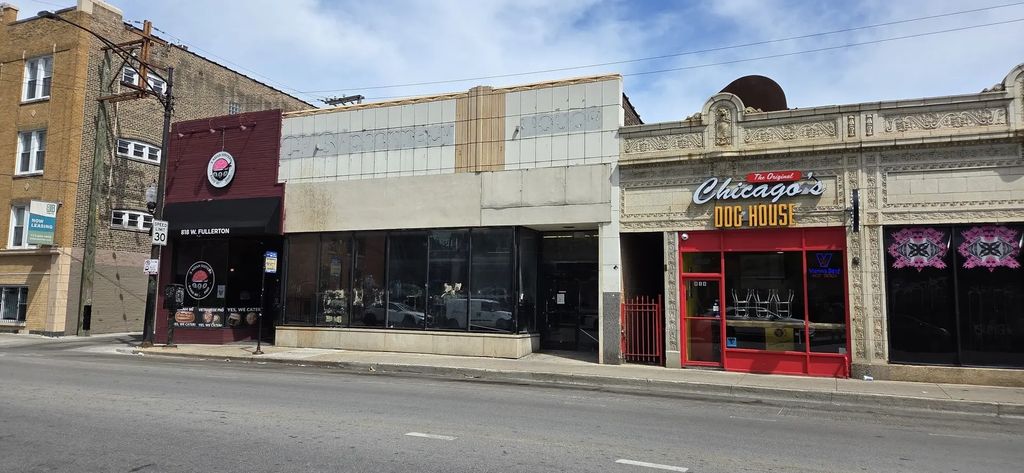 2414 N Lincoln Avenue, Chicago