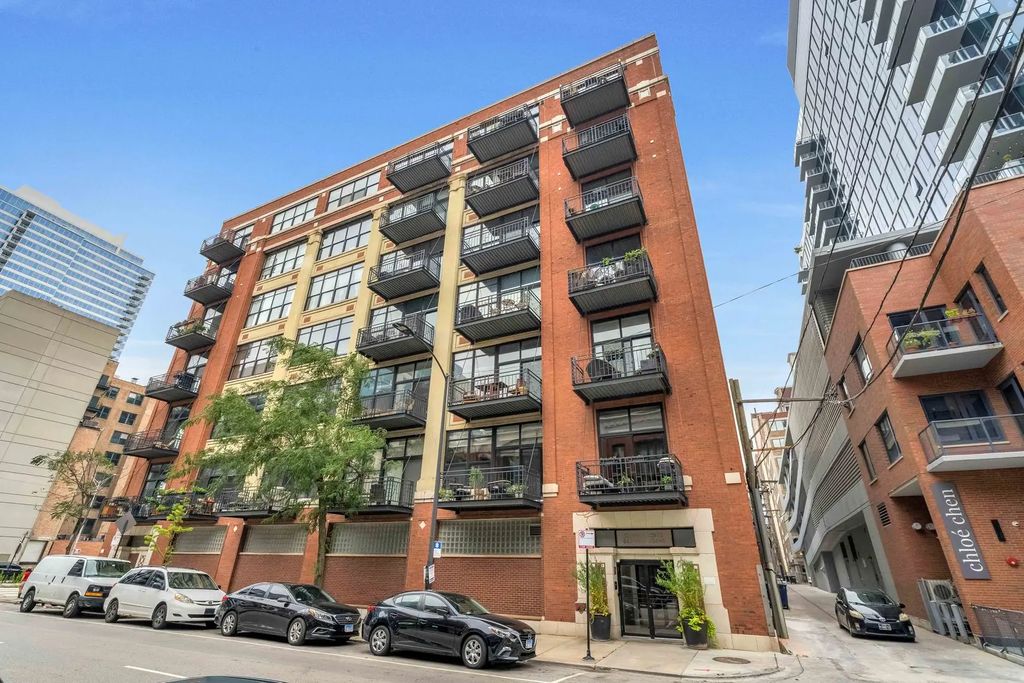 843 W Adams Street 403, Chicago, 60607