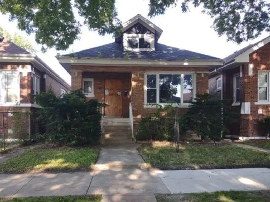 7723 S Honore Street, Chicago, 60620