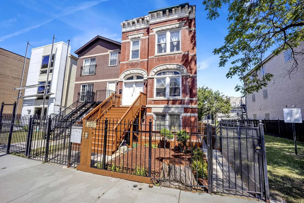 1337 S Fairfield Avenue, Chicago, 60608