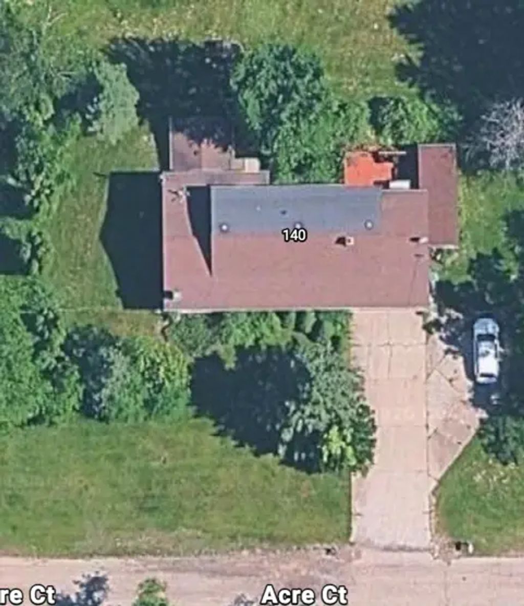 140 E Acre Court, Round Lake Beach