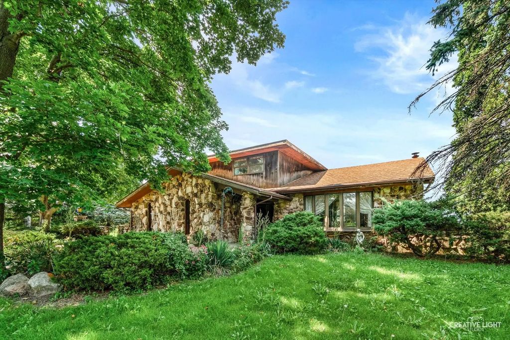 17535 Scott Road, Hinckley