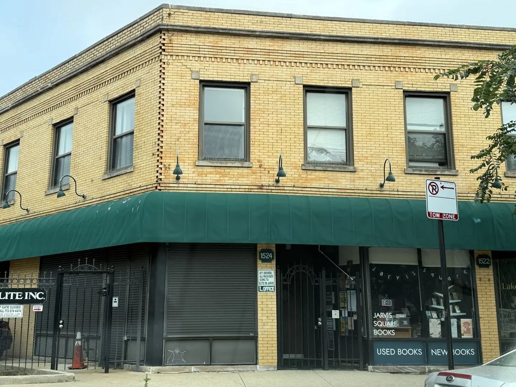 1524 W Jarvis Avenue 2b, Chicago