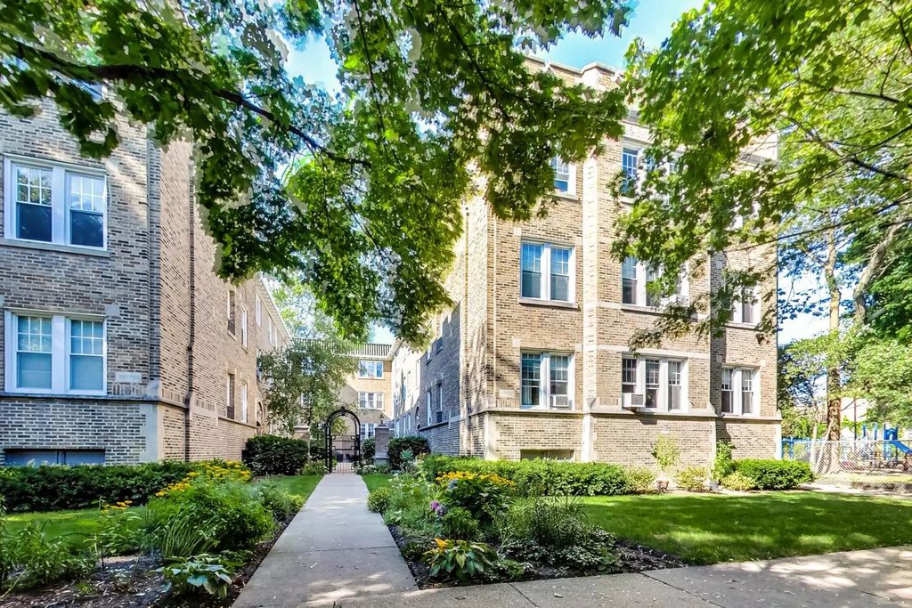 719 Reba Place 2n, Evanston, 60202