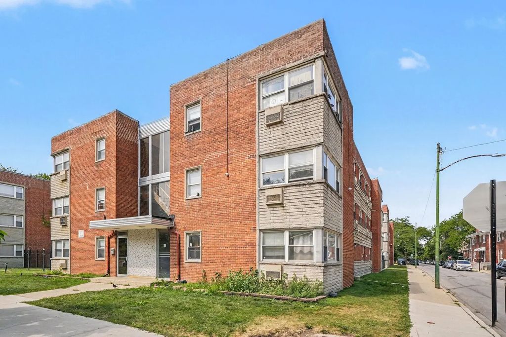 2401 W Balmoral Avenue 1c, Chicago, 60625