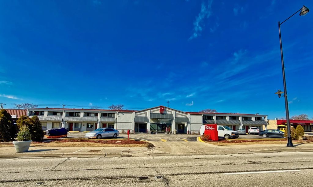 9424 Waukegan Road, Morton Grove