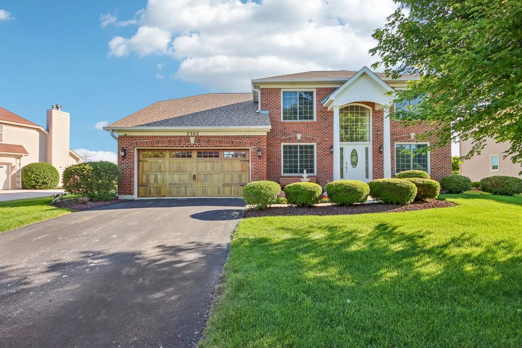2302 Irvine Lane, Plainfield