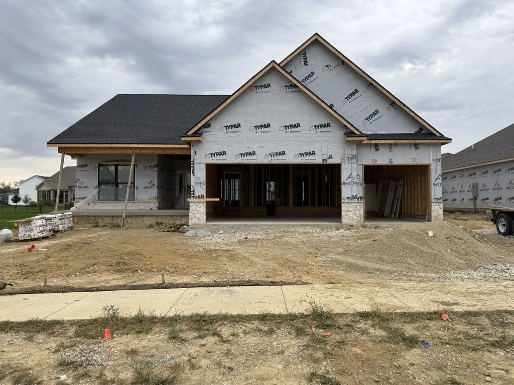1207 Willowgrove Lane, Mahomet