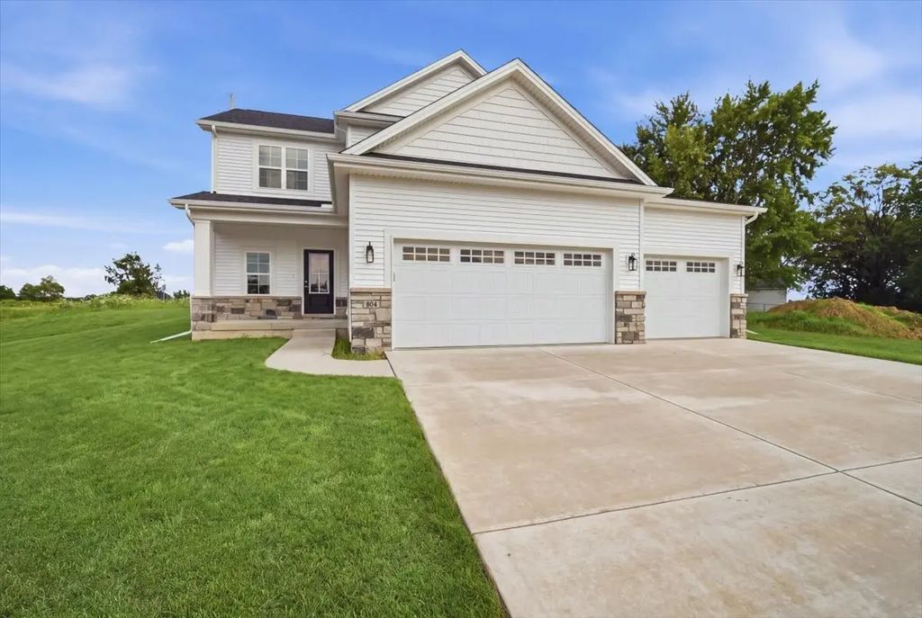 804 Verkler Court, Bloomington
