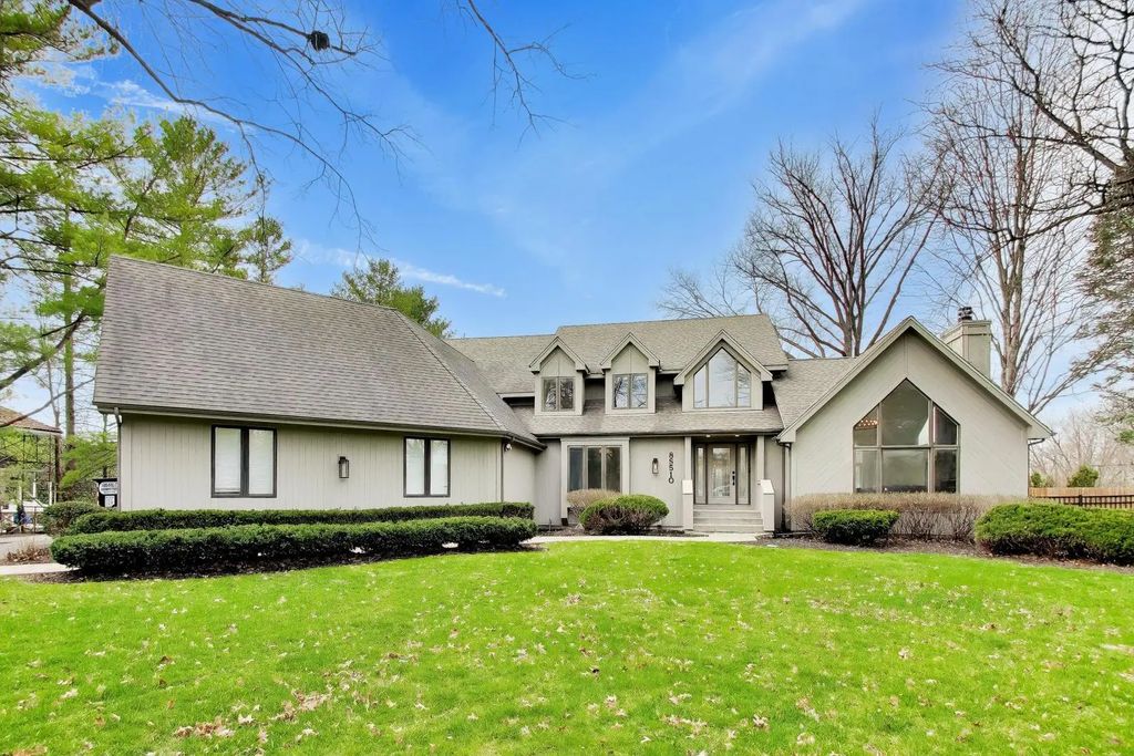 8s510 Oxford Lane, Naperville
