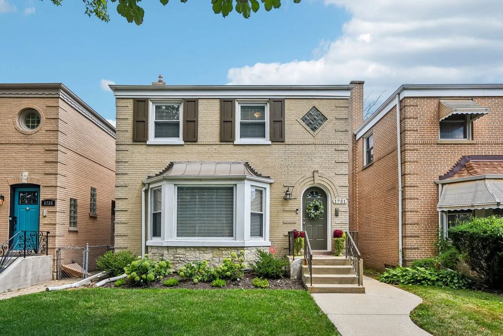1731 N 75th Court, Elmwood Park