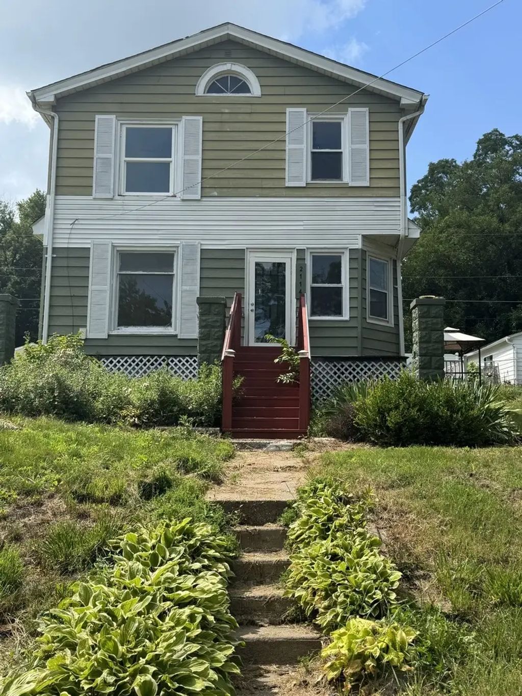 2114 Telegraph Road, Davenport