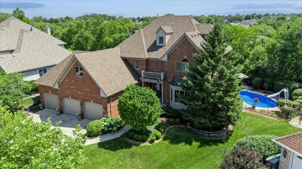 10949 Fawn Trail Drive, Orland Park