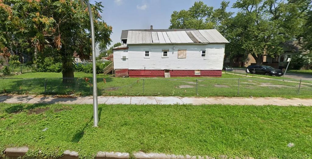 6354 S May Street, Chicago