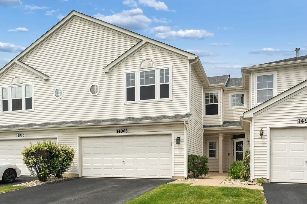 14908 W Victoria Crossing 14908, Lockport