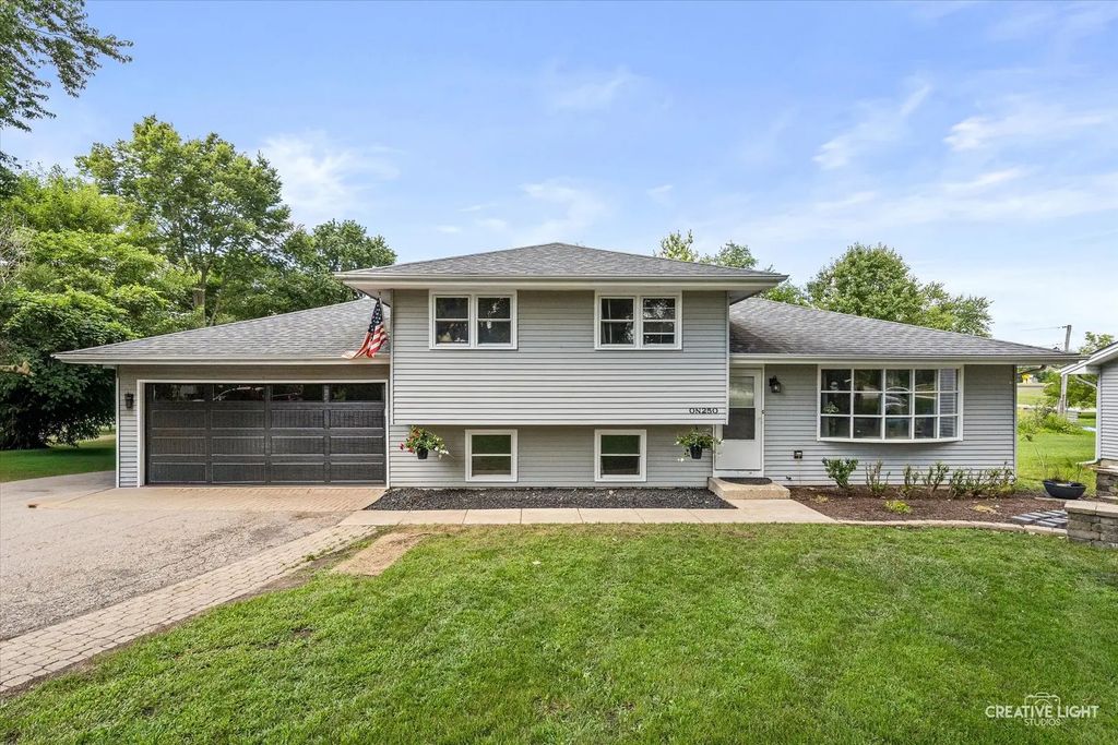 0n250 Sunset Avenue, West Chicago