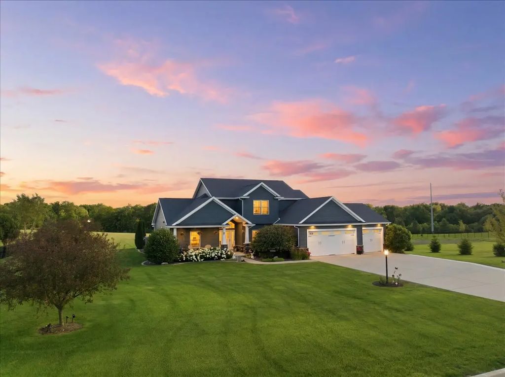 9571 Crossbow Drive, Bloomington