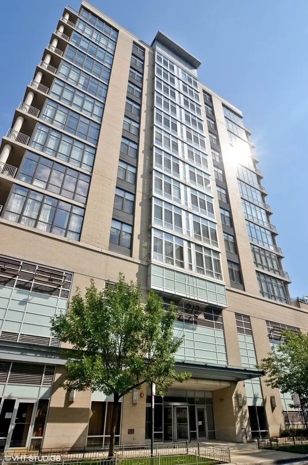 212 E Cullerton Street 607, Chicago, 60616