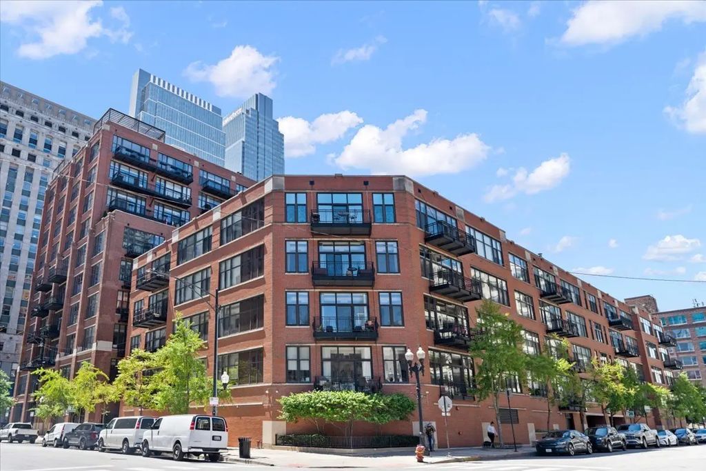 333 W Hubbard Street 605, Chicago, 60654