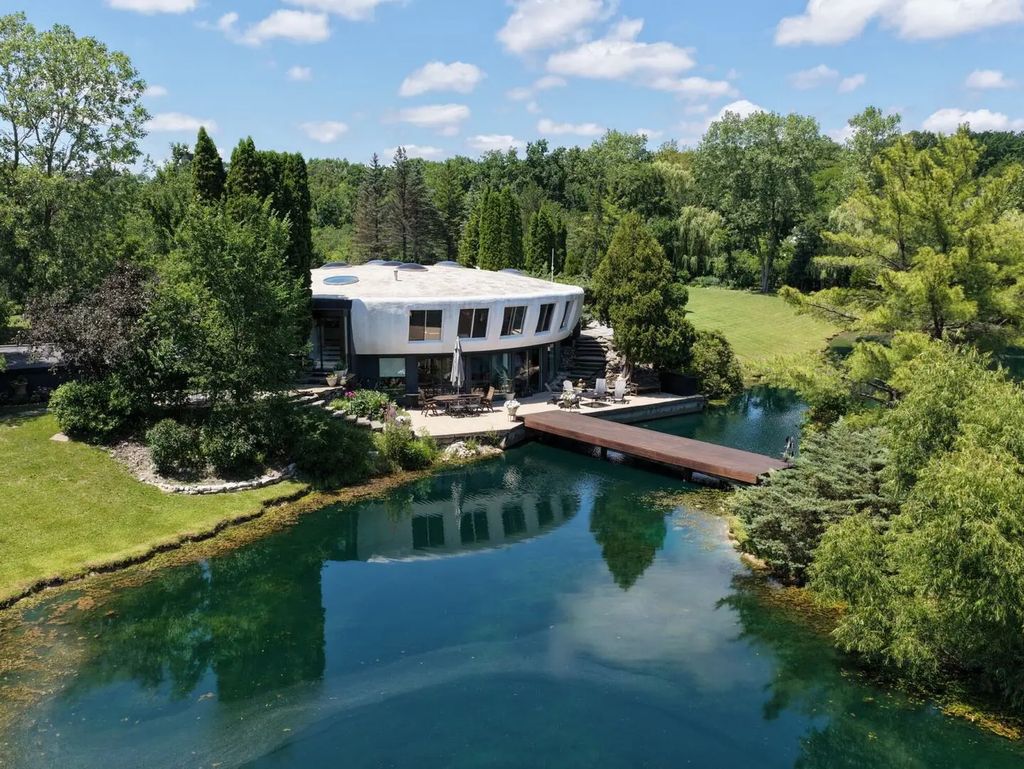 25421 N Saint Marys Road, Libertyville