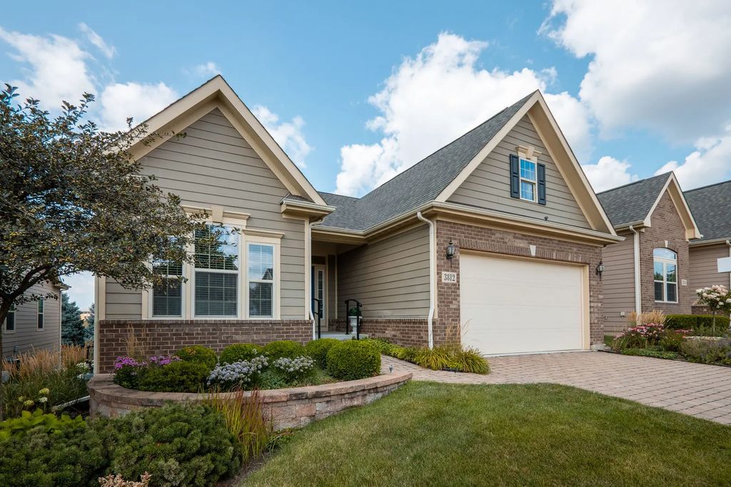 3812 Ridge Pointe Drive, Geneva