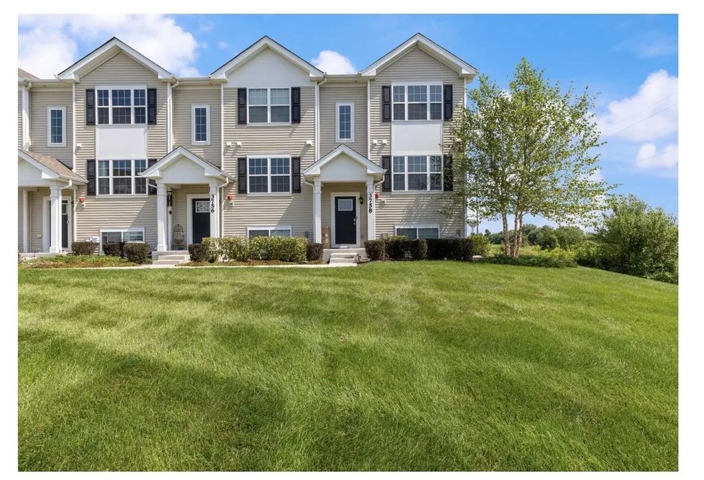 3758 Bissel Drive, Yorkville