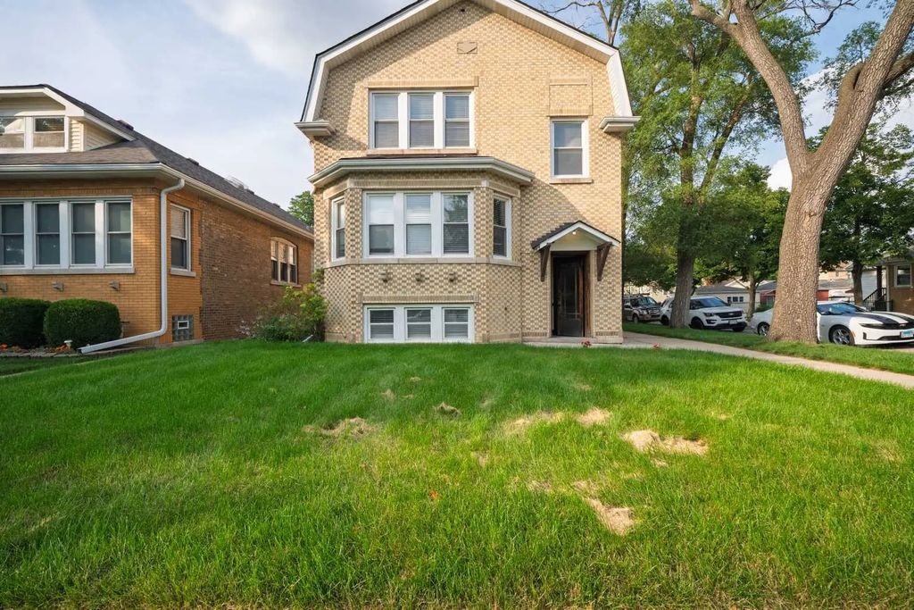 5901 N Navarre Avenue, Chicago, 60631