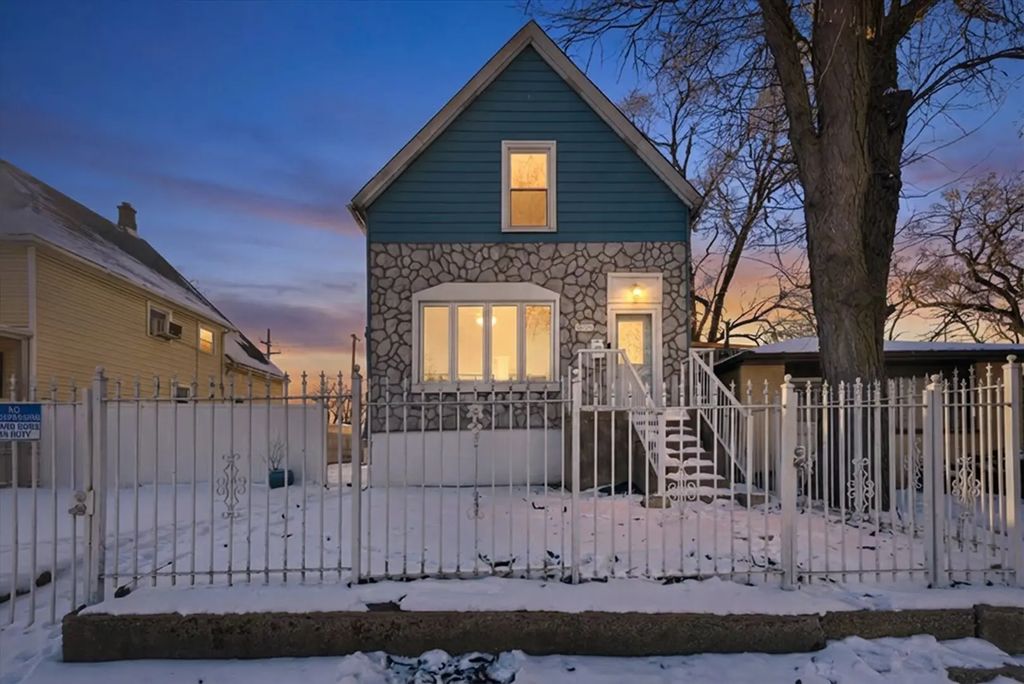 8750 S Princeton Avenue, Chicago