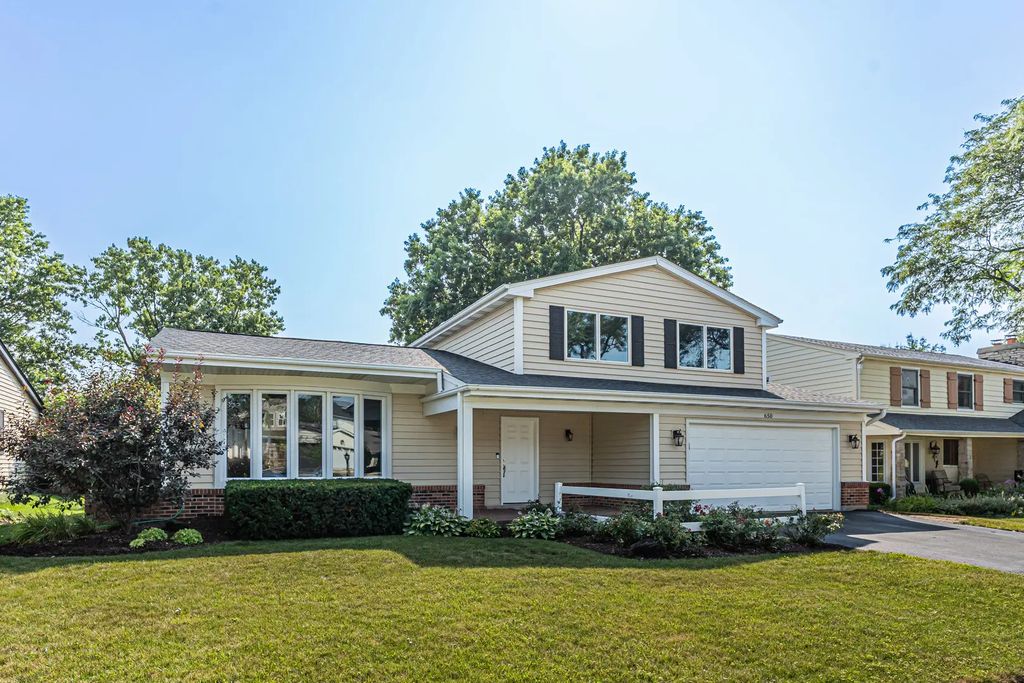 650 Newport Avenue, Westmont