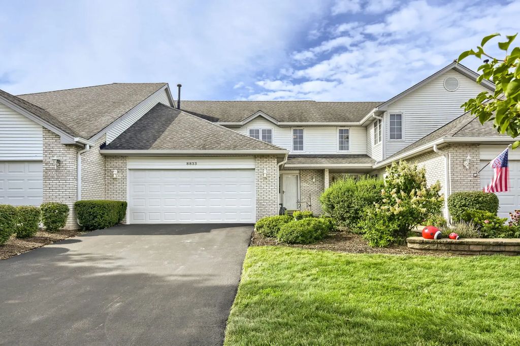8833 Bluebird Drive, Tinley Park