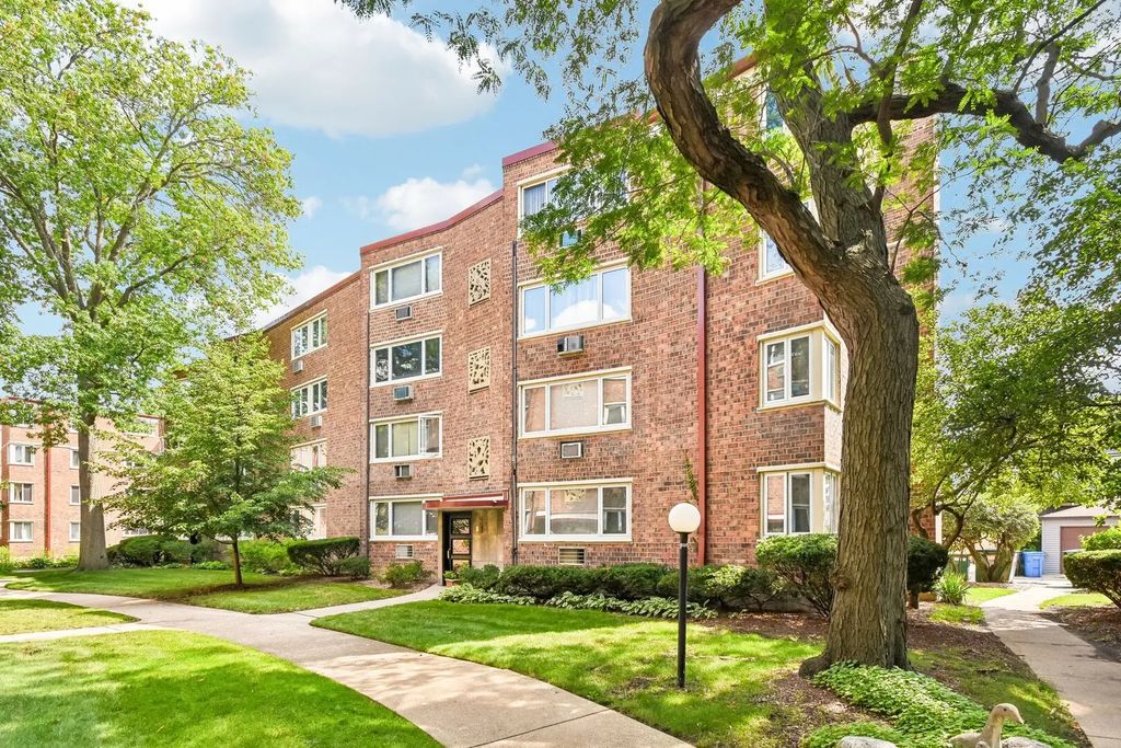 6123 N Winchester Avenue 2a, Chicago