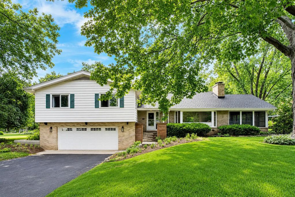 2288 S Westwood Lane, Palatine