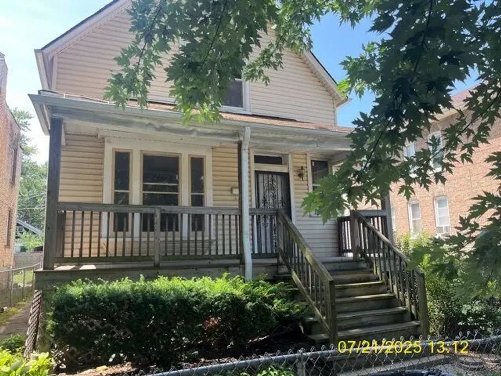 11536 S Normal Avenue, Chicago, 60628
