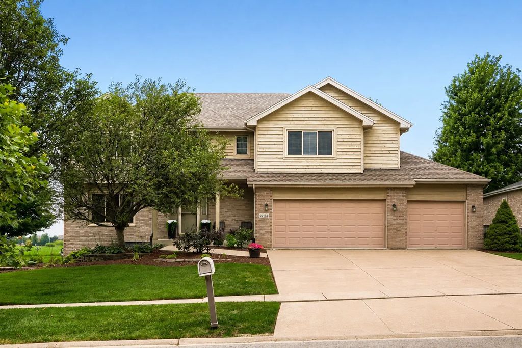 22104 Pembrook Drive, Frankfort