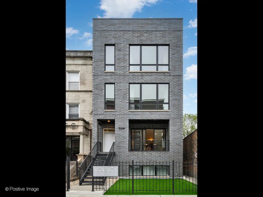 4117 S Indiana Avenue 2f, Chicago, 60653