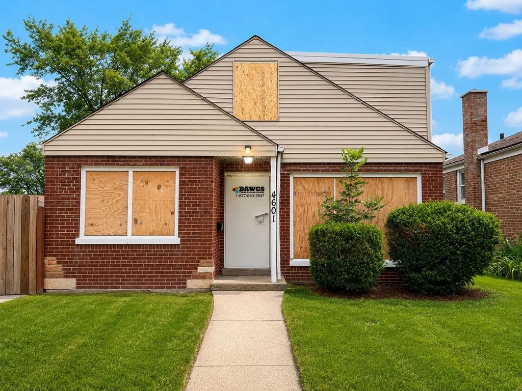 4601 S Leclaire Avenue, Chicago